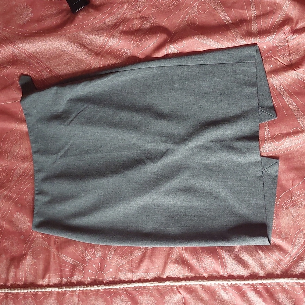 Pin skirt